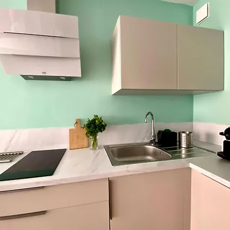 公寓 Les Beaux Jours - Calm & Sunny Balcony 昂蒂布