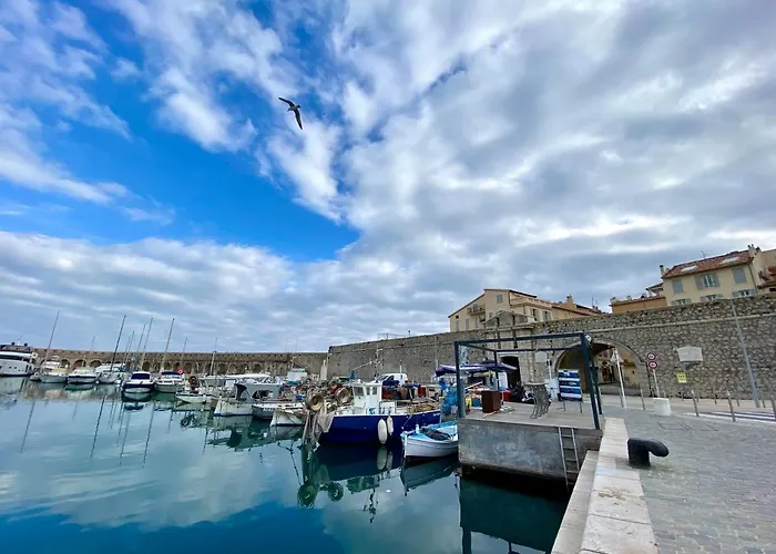 Daire Les Beaux Jours - Calm & Sunny Balcony